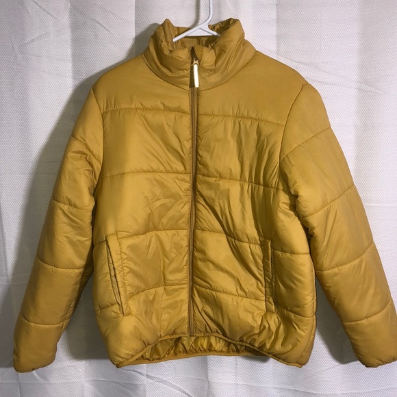Universal Thread Water Resistant Jacket 
